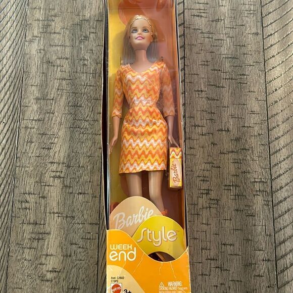 NWTTurn of Millennium 2002 Barbie Weekend Style 80s Dayglo Chevron Lookโ๐w/๐๏ธ - Picture 6 of 17